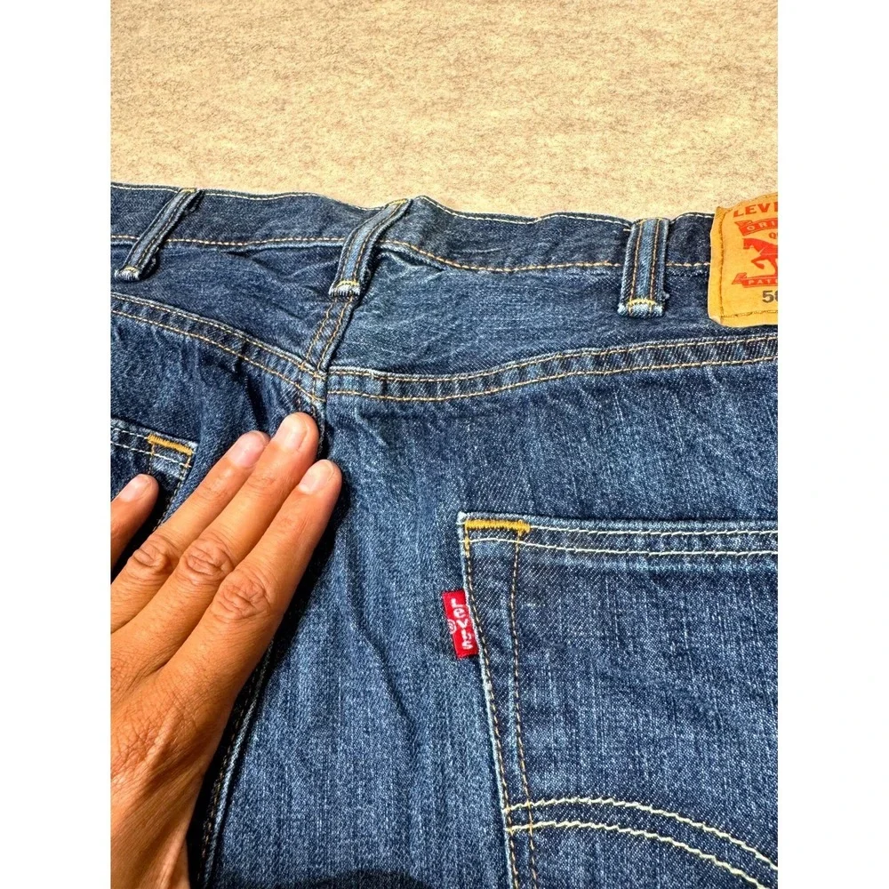 Levis 501 Authentic Jeans Mens 38x30 Blue Denim Mid Rise Straight Leg Button Fly